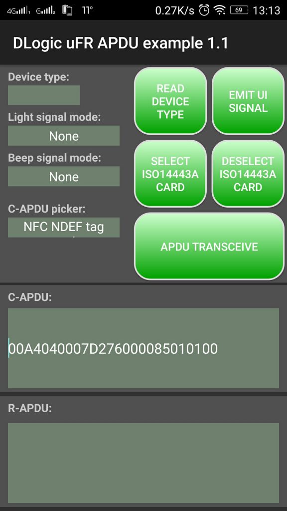 Envoyer / recevoir des commands NFC APDU sur Android (écran initial du logiciel)